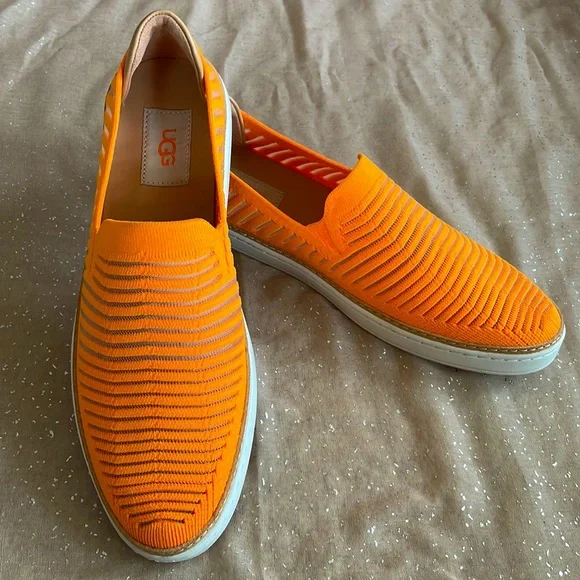 Brand New UGG Sammy Breeze Slip-On Bright Neon Orange Sneakers - Picture 16 of 16